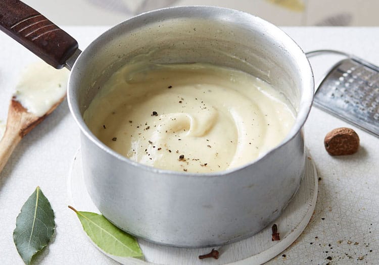 Bechamel Sauce Recipe: One of 5 Essential Sauces 7 Beşamel Sos Tarifi