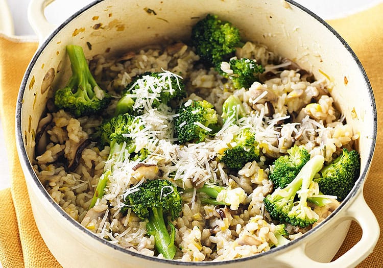 Mushroom Risotto Recipe: Easy Italian 6 Mushrooms 6 Wild Mushroom Risotto Recipe - Wild mushrooms and broccoli with asparagus